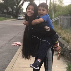 Meet your Posher, Sony